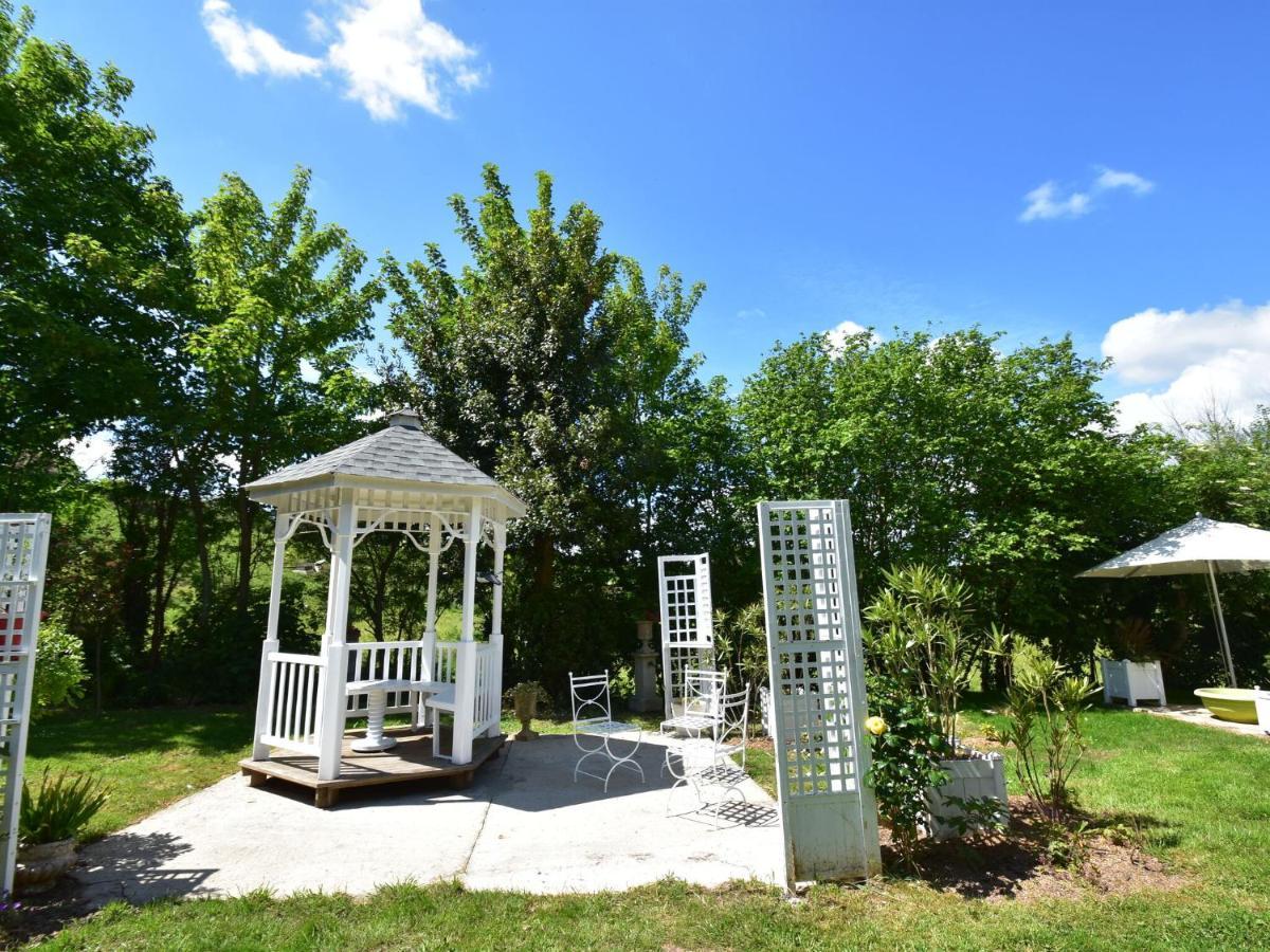 Superb Holiday Home Near The Beach Quinéville Kültér fotó